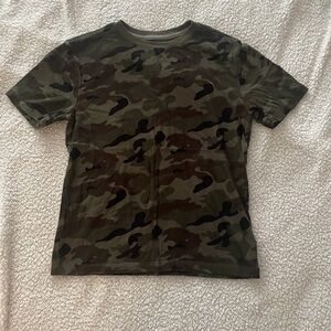 Old Navy Green Camouflage Tee